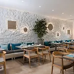 Santorini Kastelli 5*