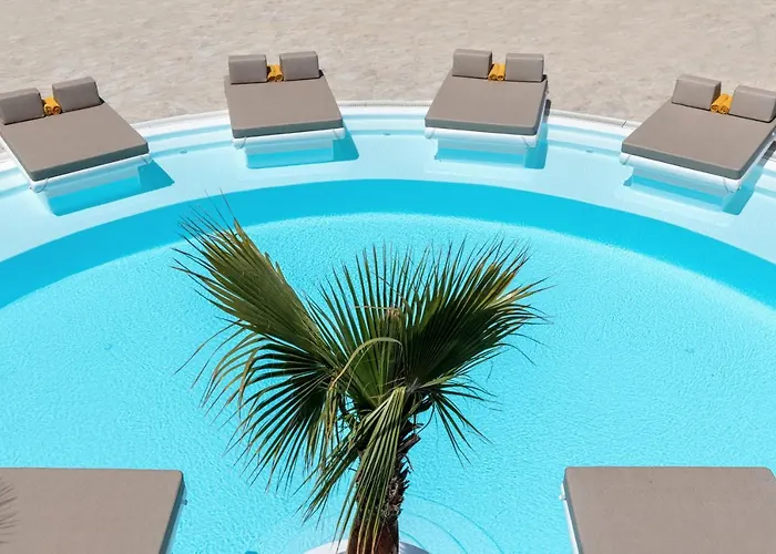 Santorini Kastelli Ξενοδοχείο 5*