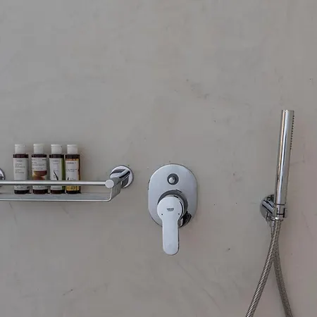 Santorini Kastelli Kamári