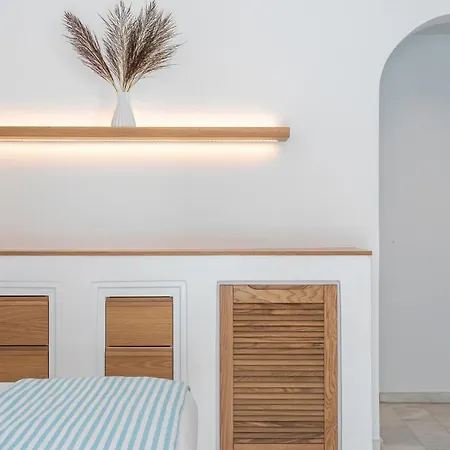 Santorini Kastelli Hotel