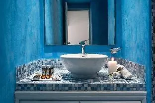 Santorini Kastelli Kamári