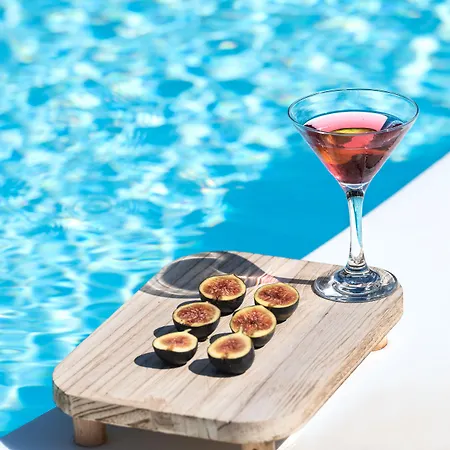 Santorini Kastelli Hotel 5*