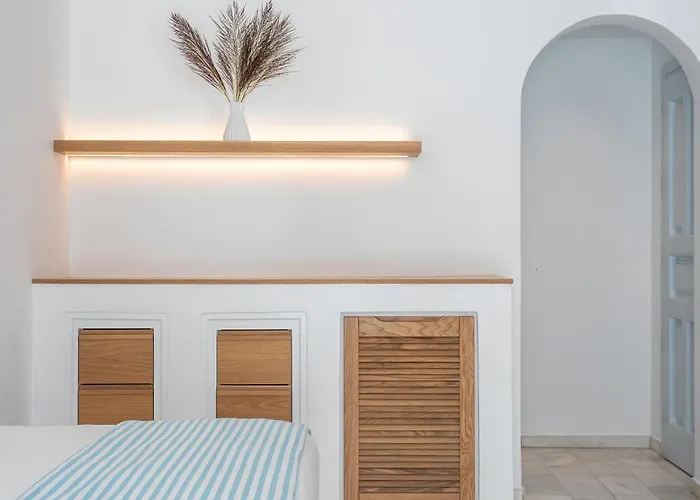 Santorini Kastelli Hotel