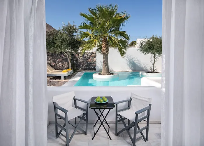 Santorini Kastelli Kamári