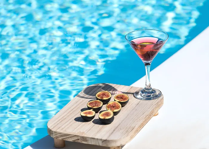 Santorini Kastelli Hotel 5*