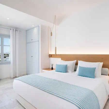 Santorini Kastelli 5* Kamári