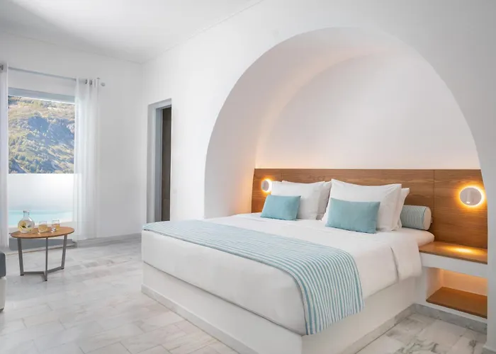 Santorini Kastelli Hotel