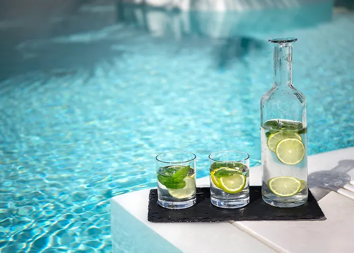 Santorini Kastelli 5*